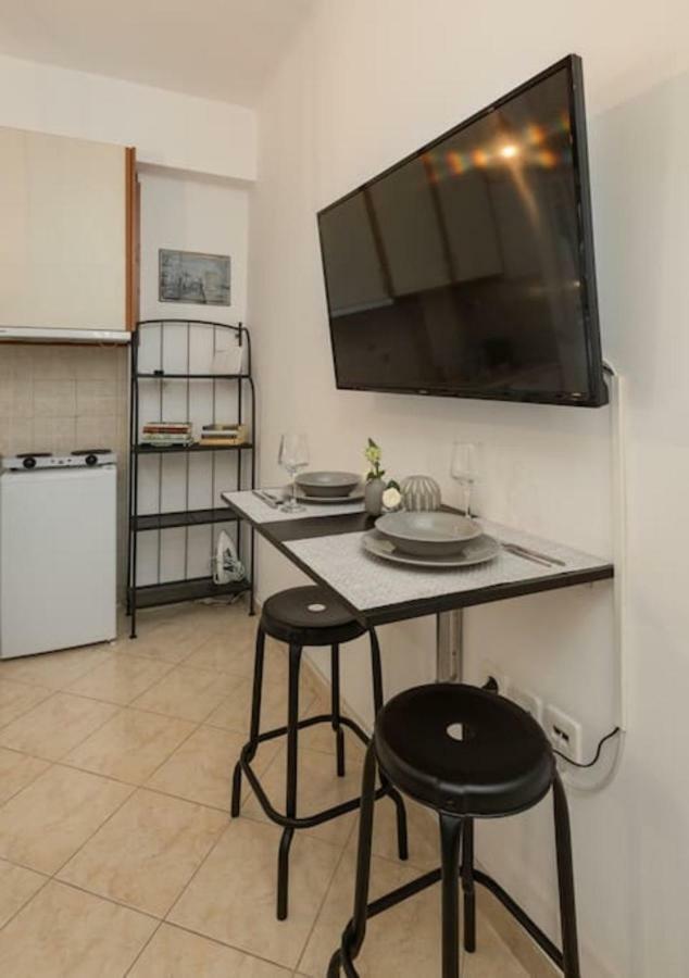 Central Studio! Fiber Wifi, Ac, Private, Self Check-In! Selanik Dış mekan fotoğraf
